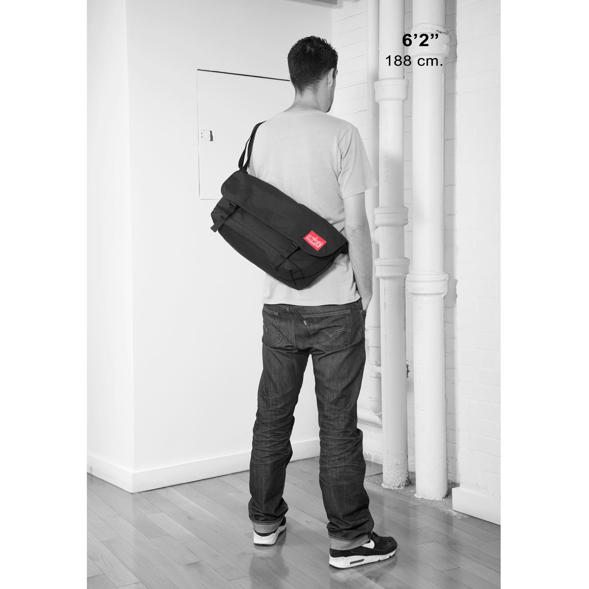 Manhattan Portage Straphanger Messenger Bag (Small) Compact Crossbody Shoulder Bag with Buckle Closure - Image 10